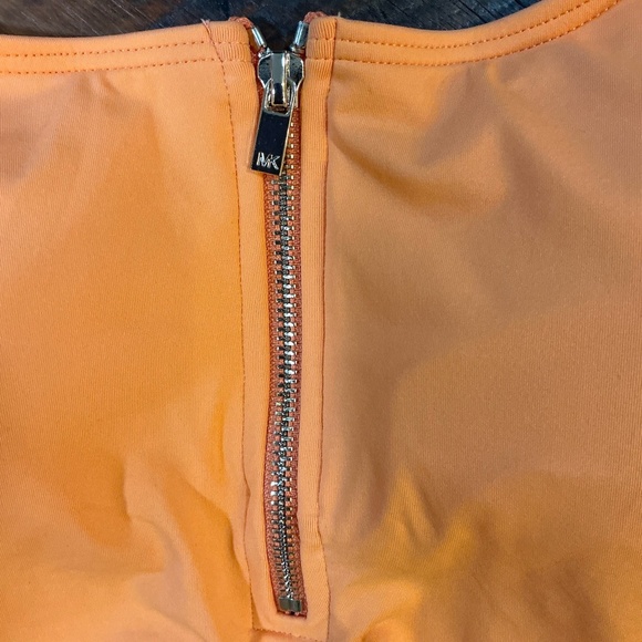 Michael Kors High Neck Zip Back One Piece Swimsuit Women’s 14 Orange MK Logo Zip - Picture 3 of 10